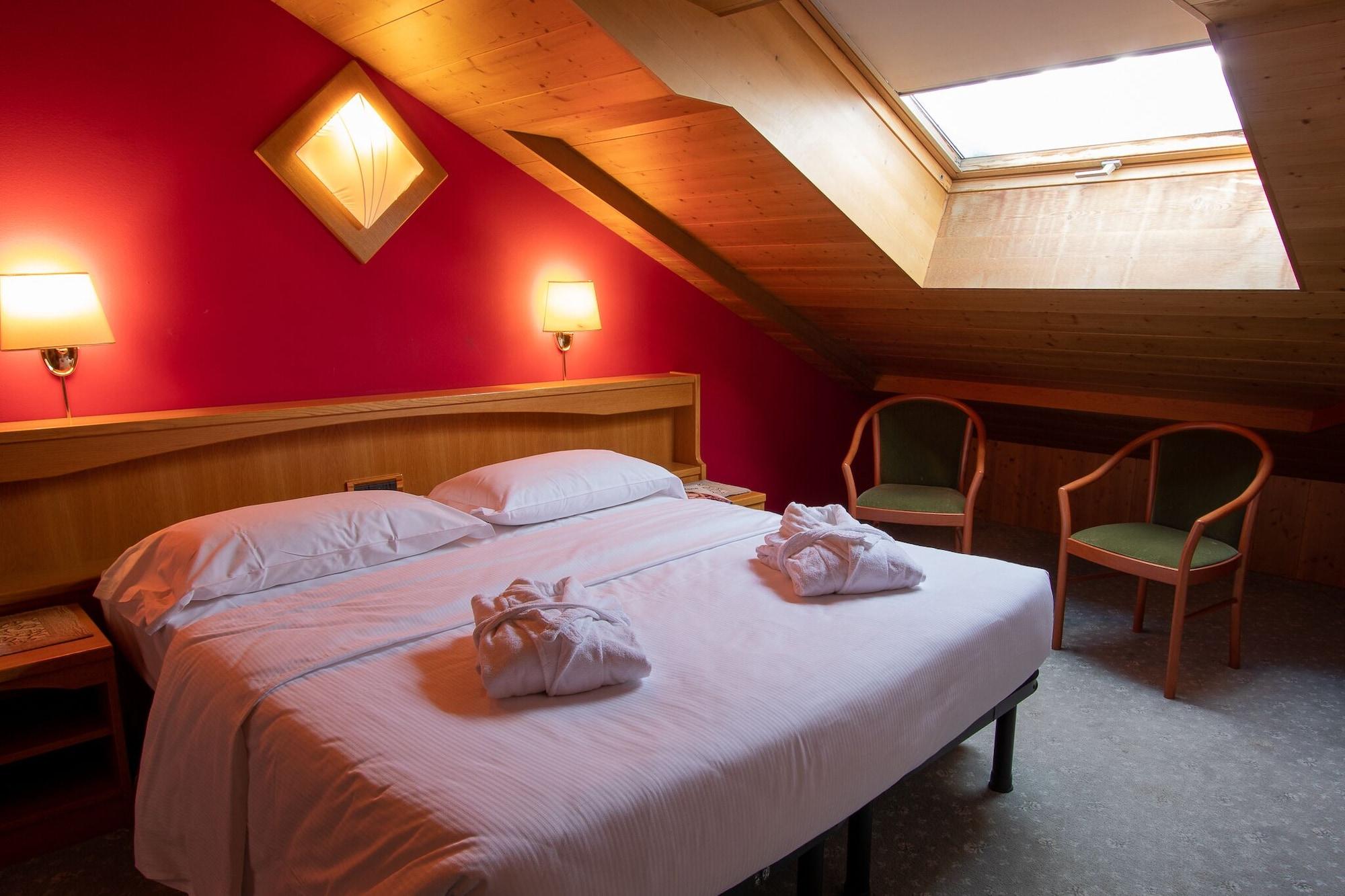 Hotel Santanton Μπόρμιο Εξωτερικό φωτογραφία