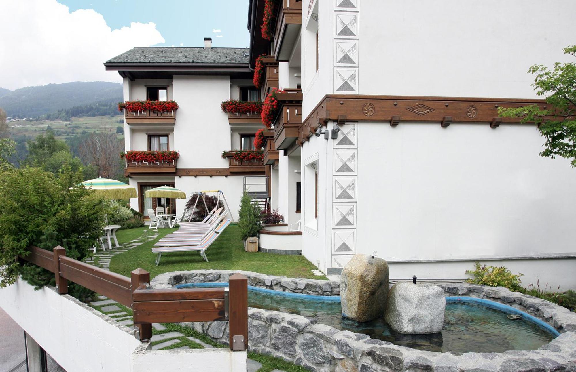 Hotel Santanton Μπόρμιο Εξωτερικό φωτογραφία