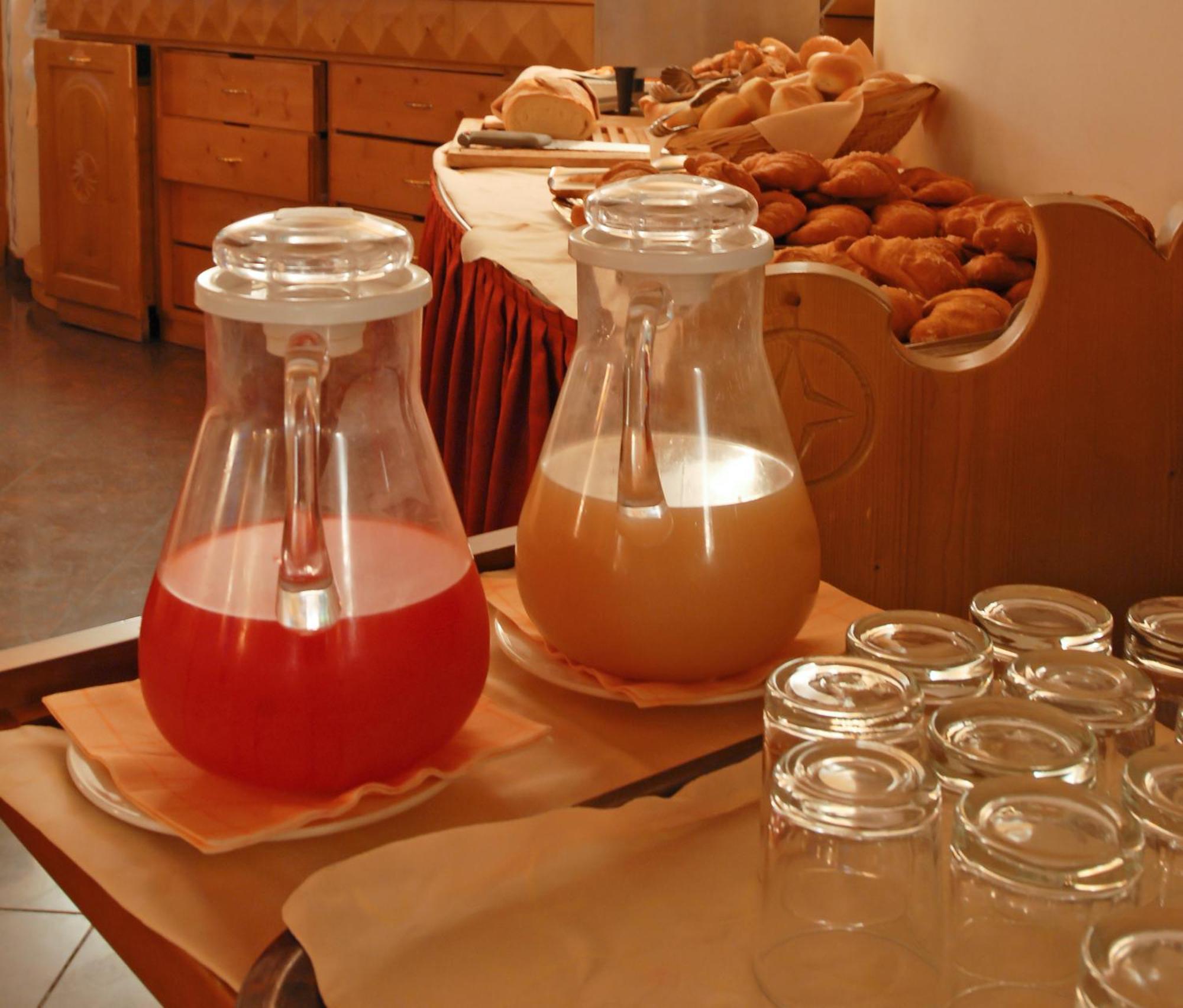 Hotel Santanton Μπόρμιο Εξωτερικό φωτογραφία